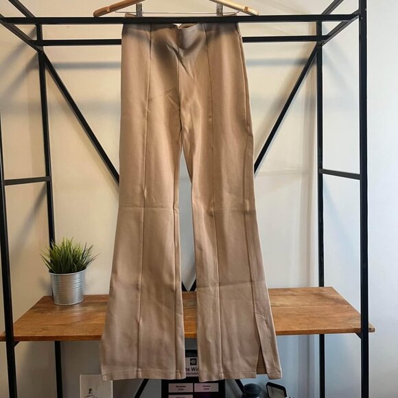 ABERCROMBIE Ponte Split-Hem Slim Flare Pants Size Small in Beige - Picture 2 of 4